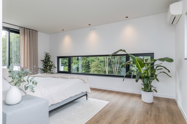 Foto - Te koop: Imposant ontworpen villa uit 2023 die alles te bieden heeft: luxe, comfort en duurzaamheid in de geliefde nieuwbouwwijk Park Hoogveld